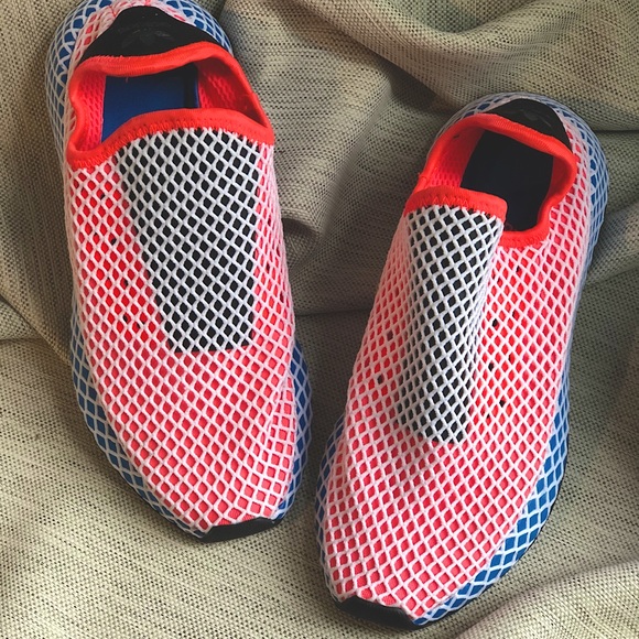 Adidas Deerupt Red/Blue Wmns Sz 7 - Picture 1 of 4